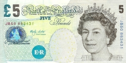 В Великобритании вернут в банкоматы купюру в 5 фунтов